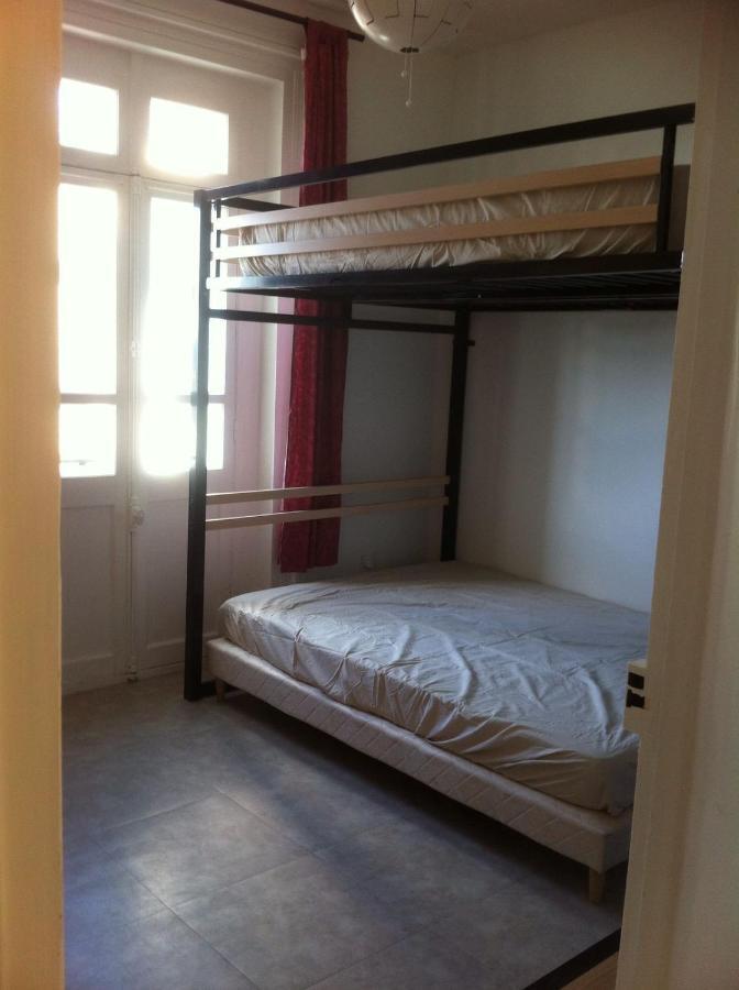 Au Coeur De Bourg... Apartman Saint-Lunaire Kültér fotó